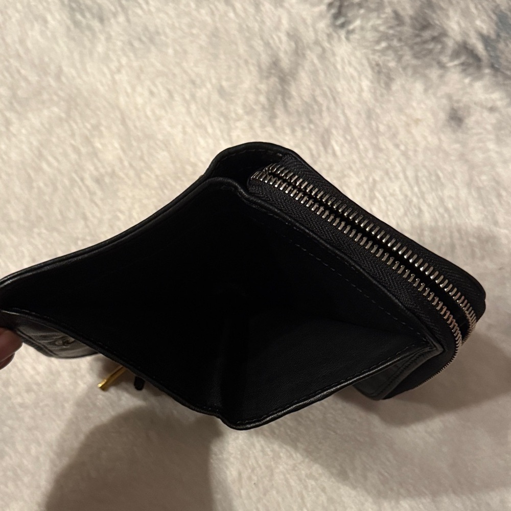 Chloe Paddington Zip Around Wallet - Picture 4 of 5